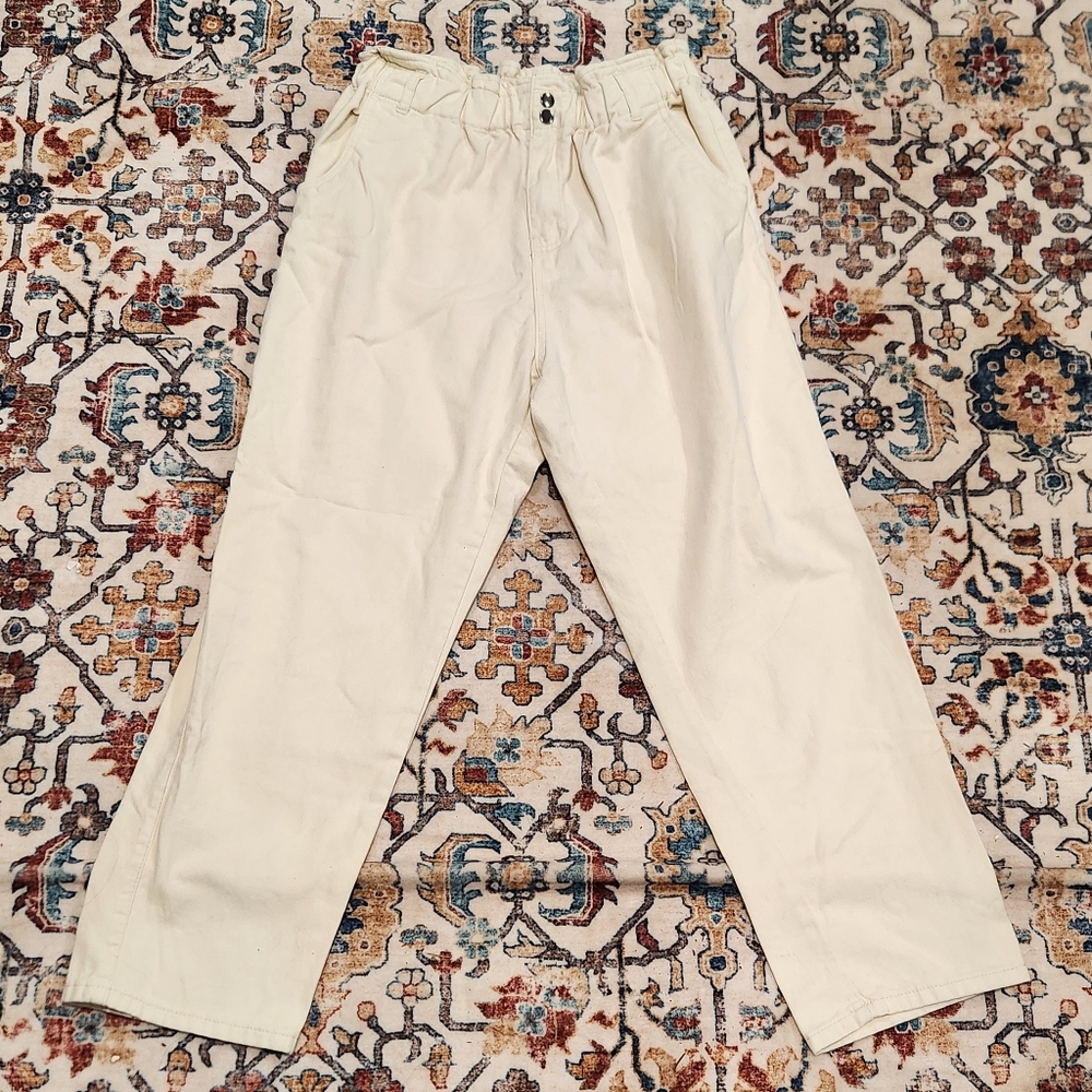 By Together | Cream Papeebag Waist Pants | Size Large